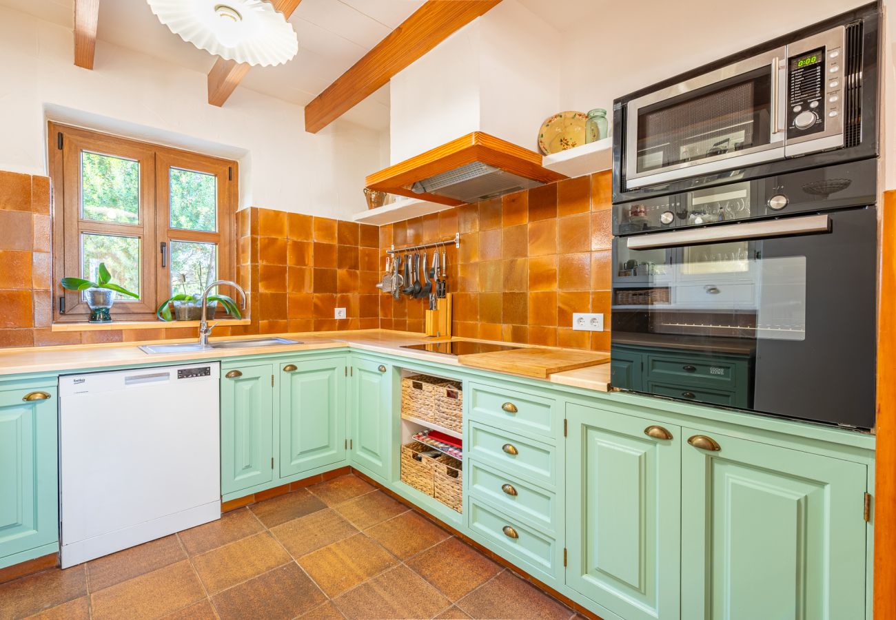 Finca in Cas Concos - Finca Can Quadrat by Mallorca House Rent