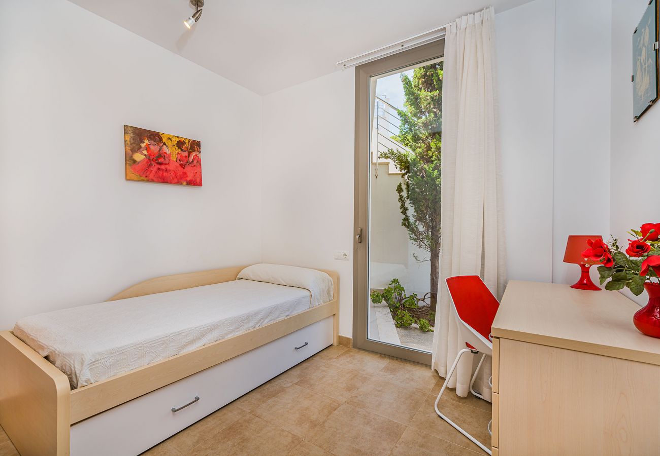 Chalet in Cala Sant Vicenç - MOLINS 2  ref. CS02