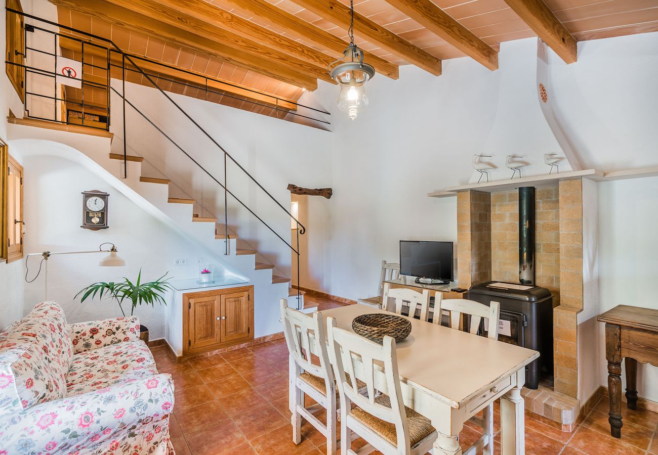 Country house in Pollensa / Pollença - LES ROTES SANCHEZ  Ref. VP45