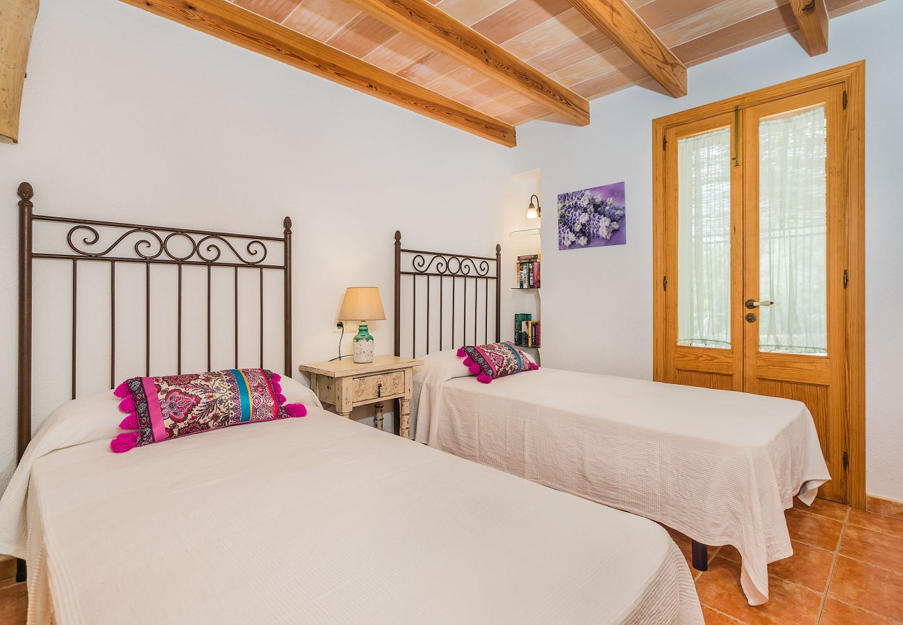 Country house in Pollensa / Pollença - LES ROTES SANCHEZ  Ref. VP45