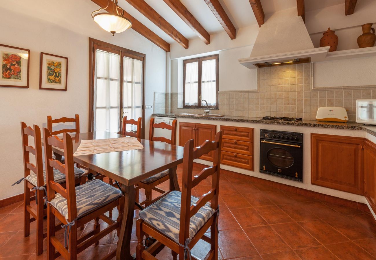 Country house in Pollensa / Pollença - ENCIS Ref. VP46