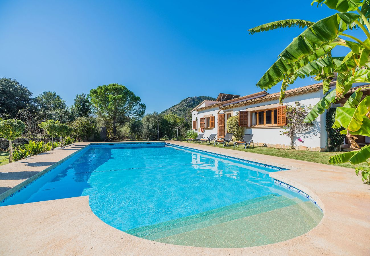 Villa in Pollensa / Pollença - BLANCO  Ref. VP08