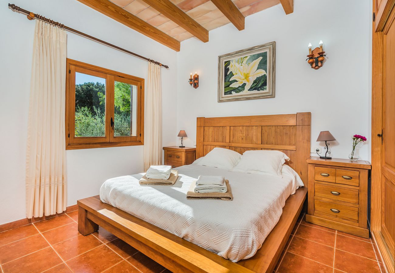 Villa in Pollensa / Pollença - BLANCO  Ref. VP08