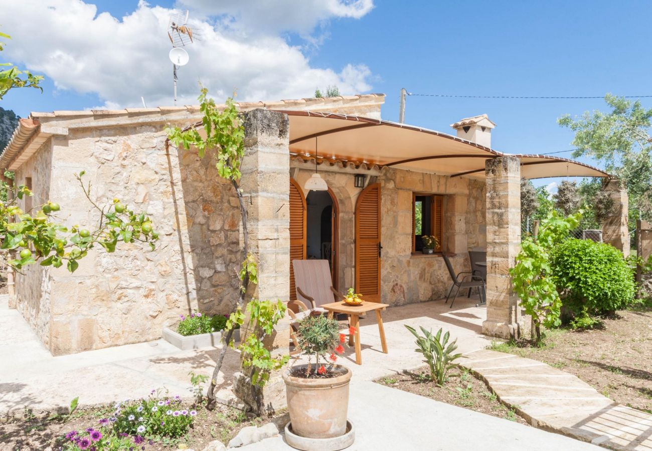 Country house in Pollensa / Pollença - BISQUERRA  Ref. VP59