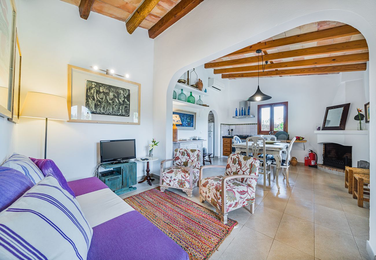 Country house in Pollensa / Pollença - BISQUERRA  Ref. VP59