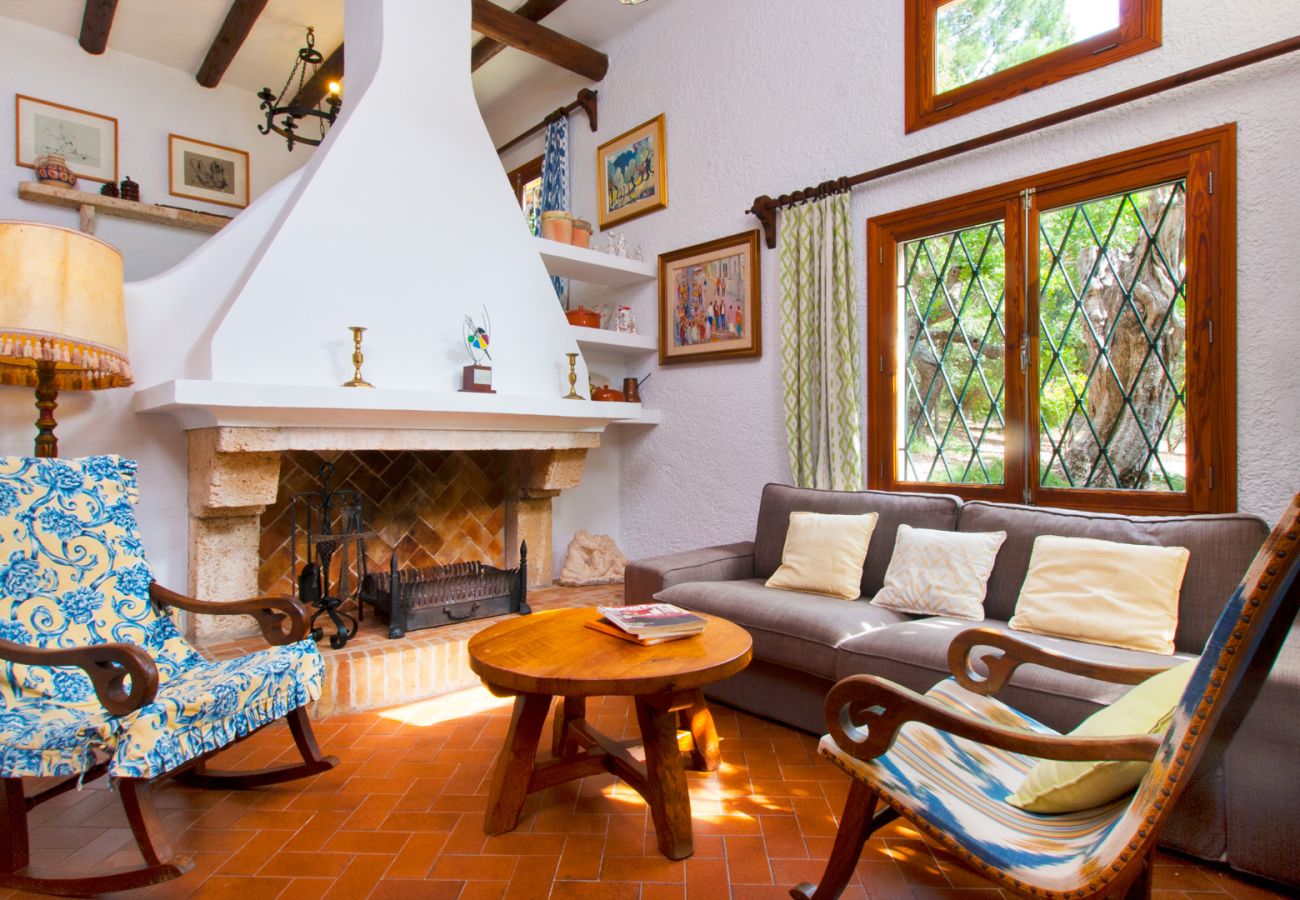 Country house in Pollensa / Pollença - C033 Garrovera by Mallorca Villa Selection