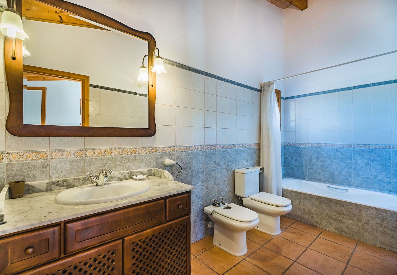 Country house in Alcudia - FRANCISCA  Ref. VP03