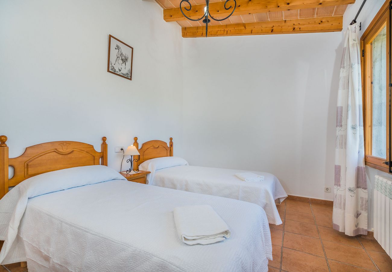 Country house in Alcudia - FRANCISCA  Ref. VP03