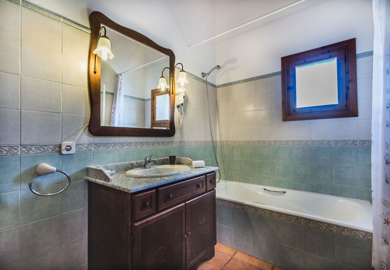 Country house in Alcudia - FRANCISCA  Ref. VP03