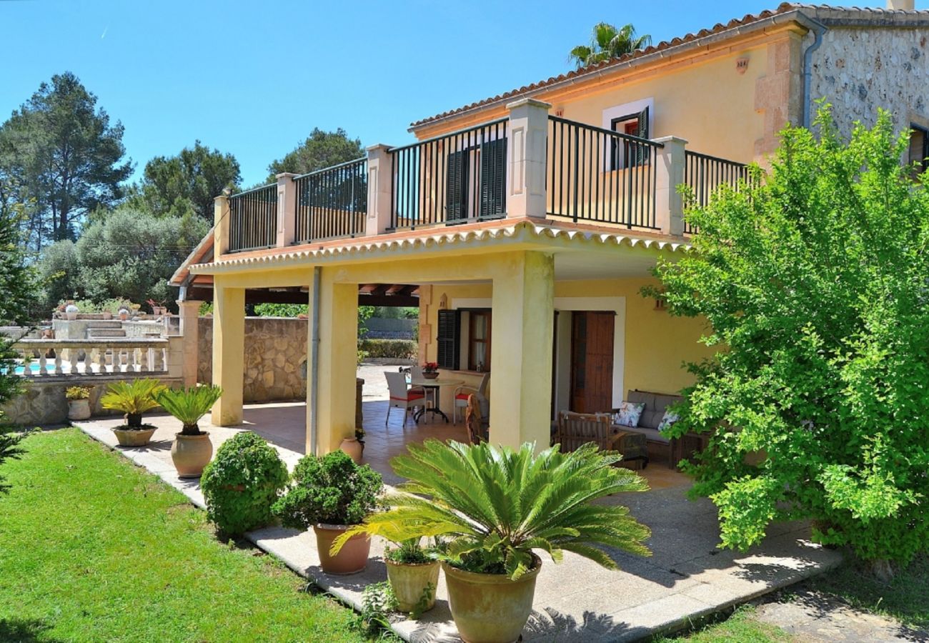 From 100 € per day you can rent your villa in Mallorca