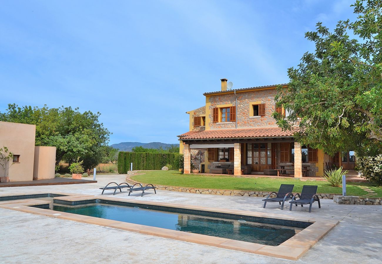 From 100 € per day you can rent your villa in Mallorca