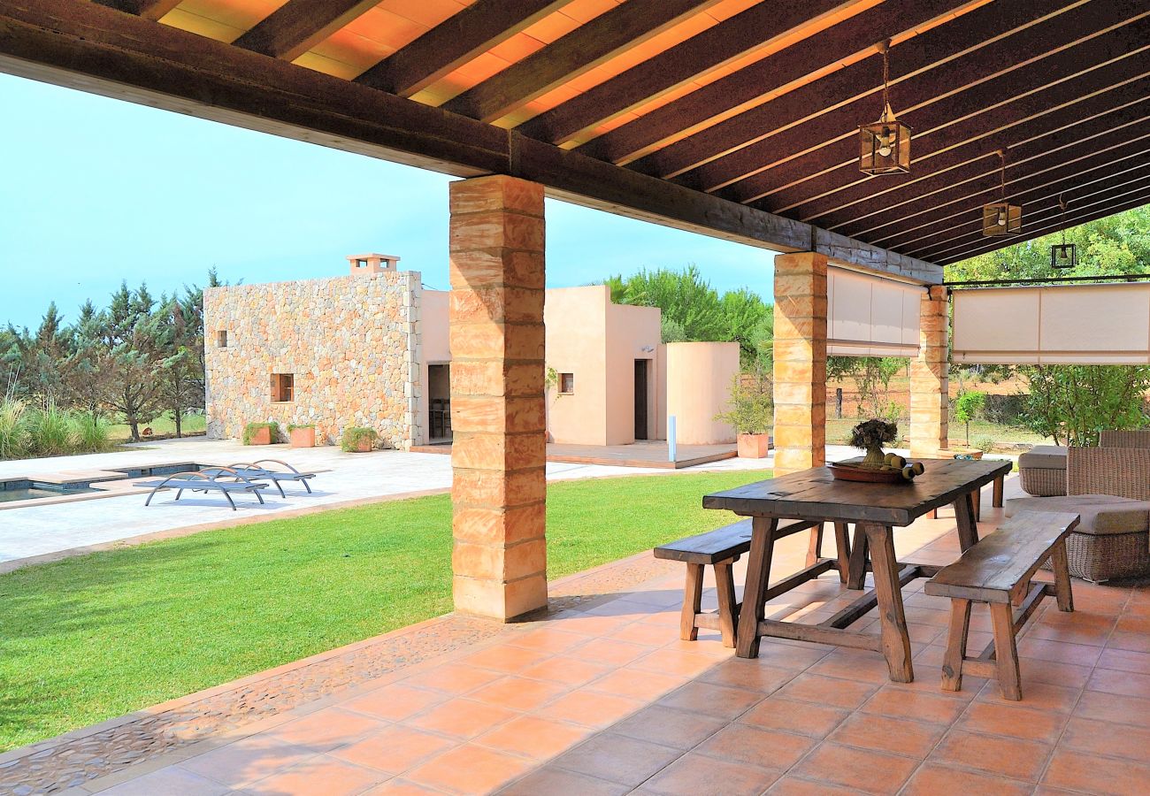 From 100 € per day you can rent your villa in Mallorca