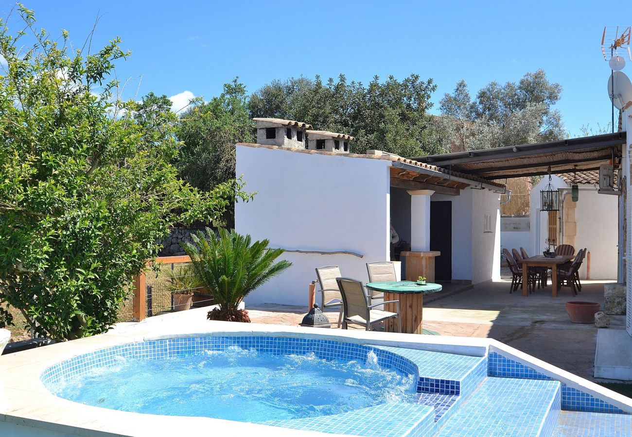 From 100 € per day you can rent your villa in Mallorca