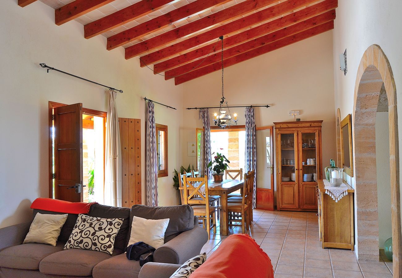 From 100 € per day you can rent your villa in Mallorca