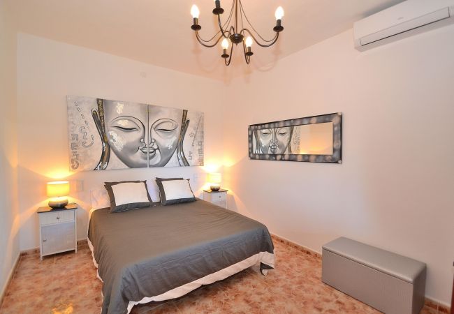 From 100 € per day you can rent your finca in Mallorca from private From 100 € per day you can rent your finca in Mallorca from private