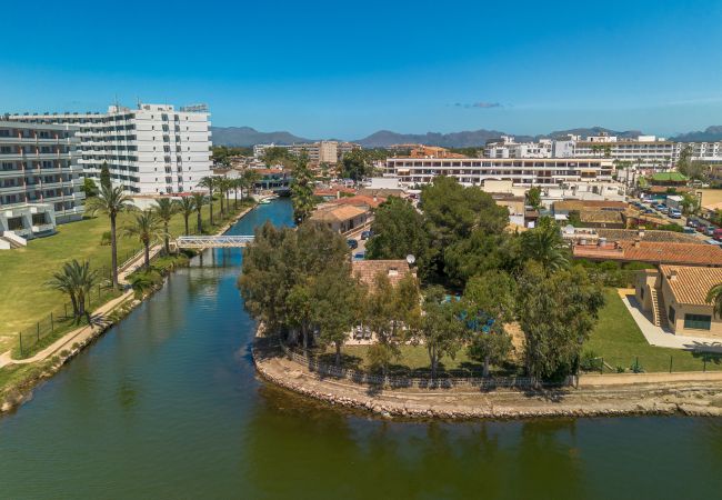 Villa in Alcúdia - E117 El Lago by Mallorca Villa Selection Villa in Alcúdia - E117 El Lago by Mallorca Villa Selection