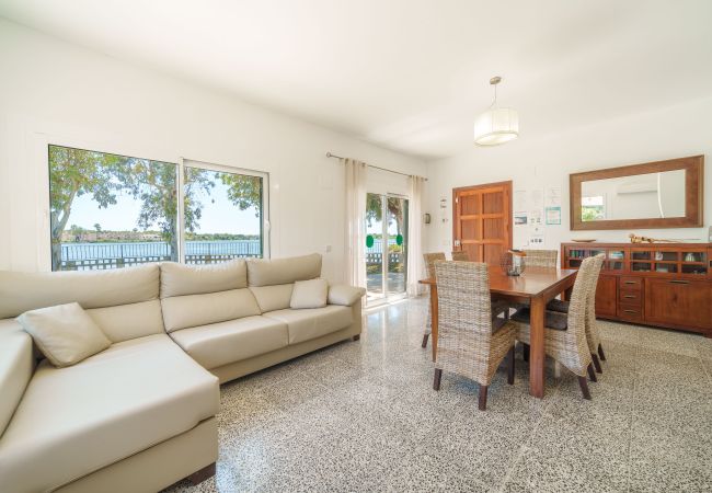 Villa in Alcúdia - E117 El Lago by Mallorca Villa Selection Villa in Alcúdia - E117 El Lago by Mallorca Villa Selection