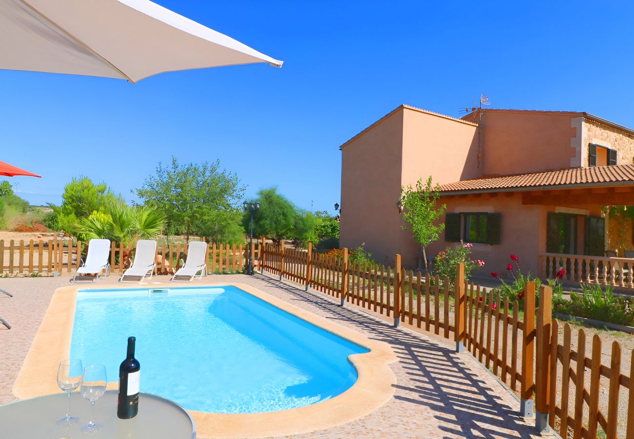 Beautiful finca with pool in Majorca