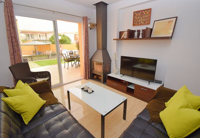 Terraced House in Sa Pobla - 170 Casa Robes Sa Pobla ETV/6652 by Mallorca Charm Terraced House in Sa Pobla - 170 Casa Robes Sa Pobla ETV/6652 by Mallorca Charm