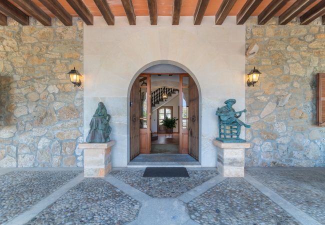 Country house in Arta - Buitre negro, Finca 5StarsHome Mallorca Country house in Arta - Buitre negro, Finca 5StarsHome Mallorca