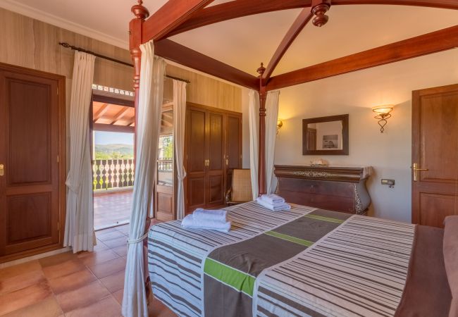 Country house in Arta - Buitre negro, Finca 5StarsHome Mallorca Country house in Arta - Buitre negro, Finca 5StarsHome Mallorca