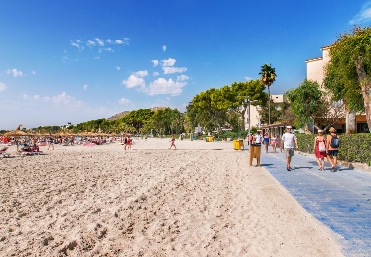 Apartment in Alcudia - E142 Carabela Beach by Mallorca Villa Selection