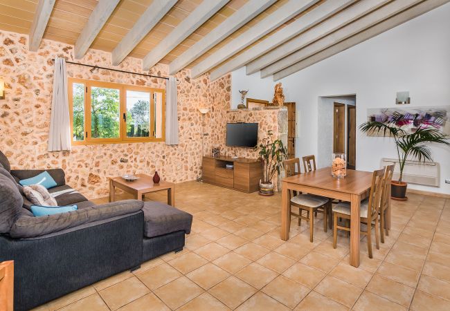 Villa in Sa Pobla - CAN RUA  Ref. POB06 Villa in Sa Pobla - CAN RUA  Ref. POB06