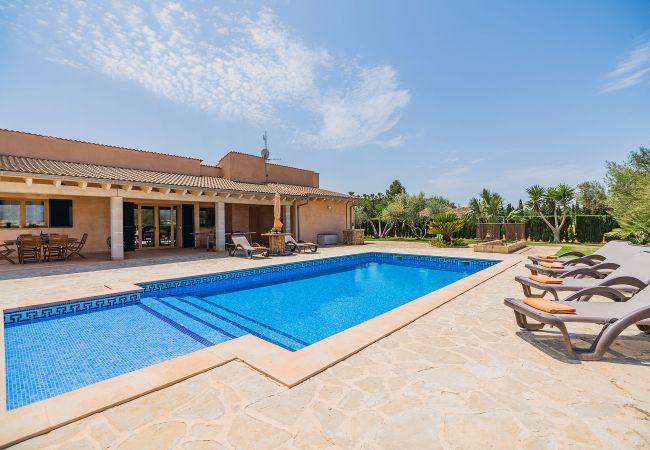 Villa in Sa Pobla - CAN RUA  Ref. POB06 Villa in Sa Pobla - CAN RUA  Ref. POB06