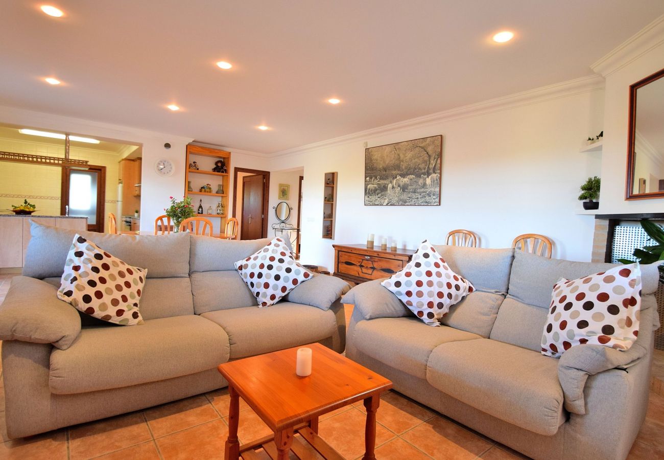 Spacious living room of the villa in Sineu