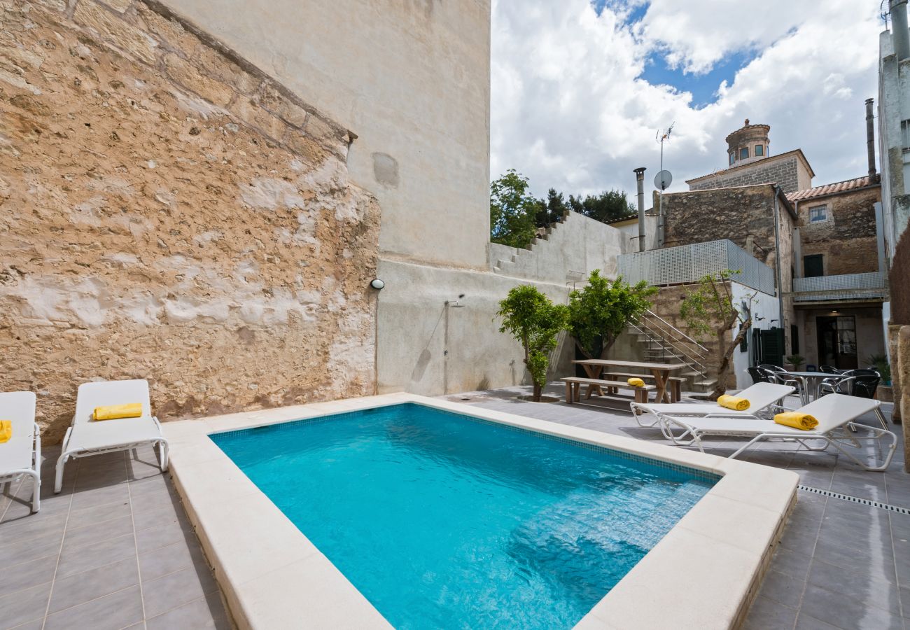 House in Sa Pobla - Villa Ca na Marrona - Sunset Villa Campanile
