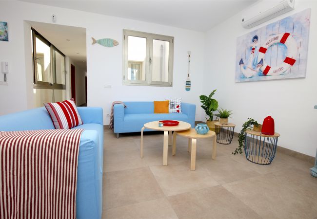 Apartment in S´Estanyol - Familiar apartamento frente al mar