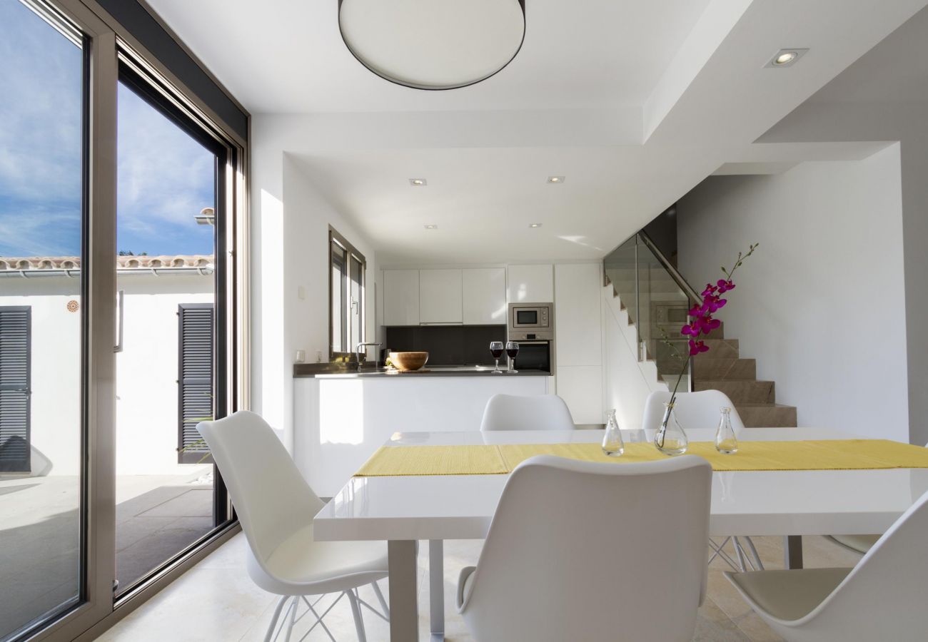 Chalet in Port de Pollença - HOLLAND (11 pax)  Ref. PP11