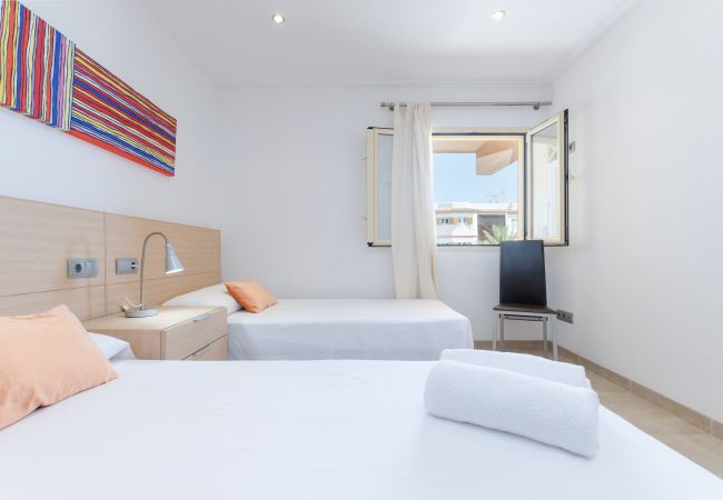 Apartment in Puerto de Alcudia - YourHouse Voramar 1C