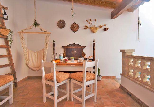 Terrace, balcony, dining area.