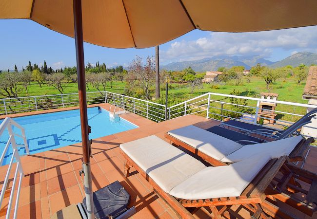 Luxury Finca with pool, terrace and views