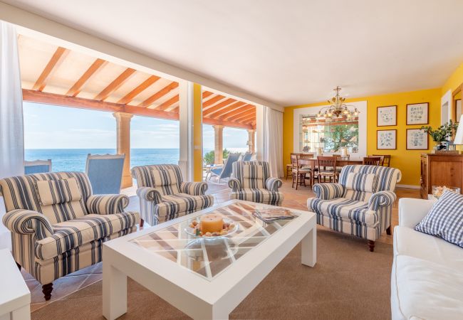 Villa in Portocolom - Villa Front a Far Villa in Portocolom - Villa Front a Far