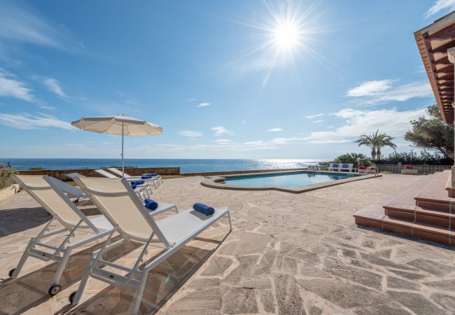 Villa in Portocolom - Villa Front a Far Villa in Portocolom - Villa Front a Far
