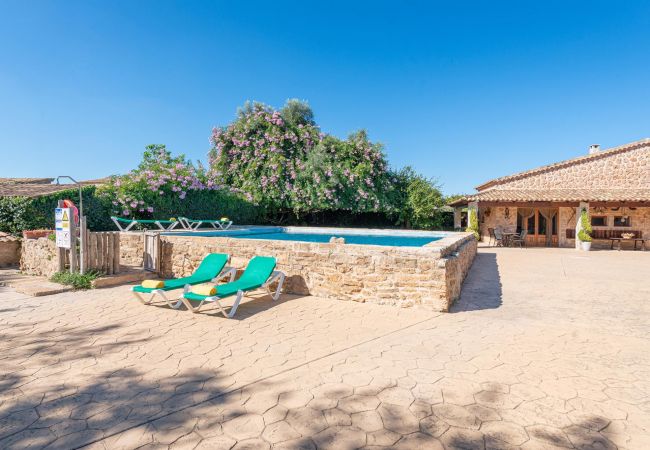 Country house in Alcúdia - Sunset Finca Contesas Country house in Alcúdia - Sunset Finca Contesas