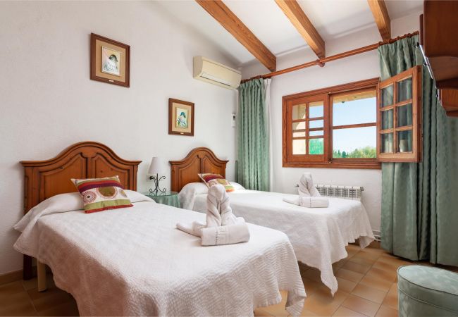 Country house in Alcúdia - Sunset Finca Contesas Country house in Alcúdia - Sunset Finca Contesas
