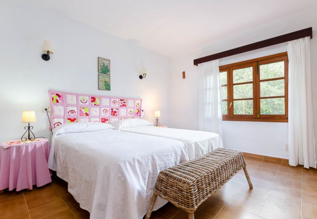 Villa in Arta - YourHouse Can Jaume Villa in Arta - YourHouse Can Jaume