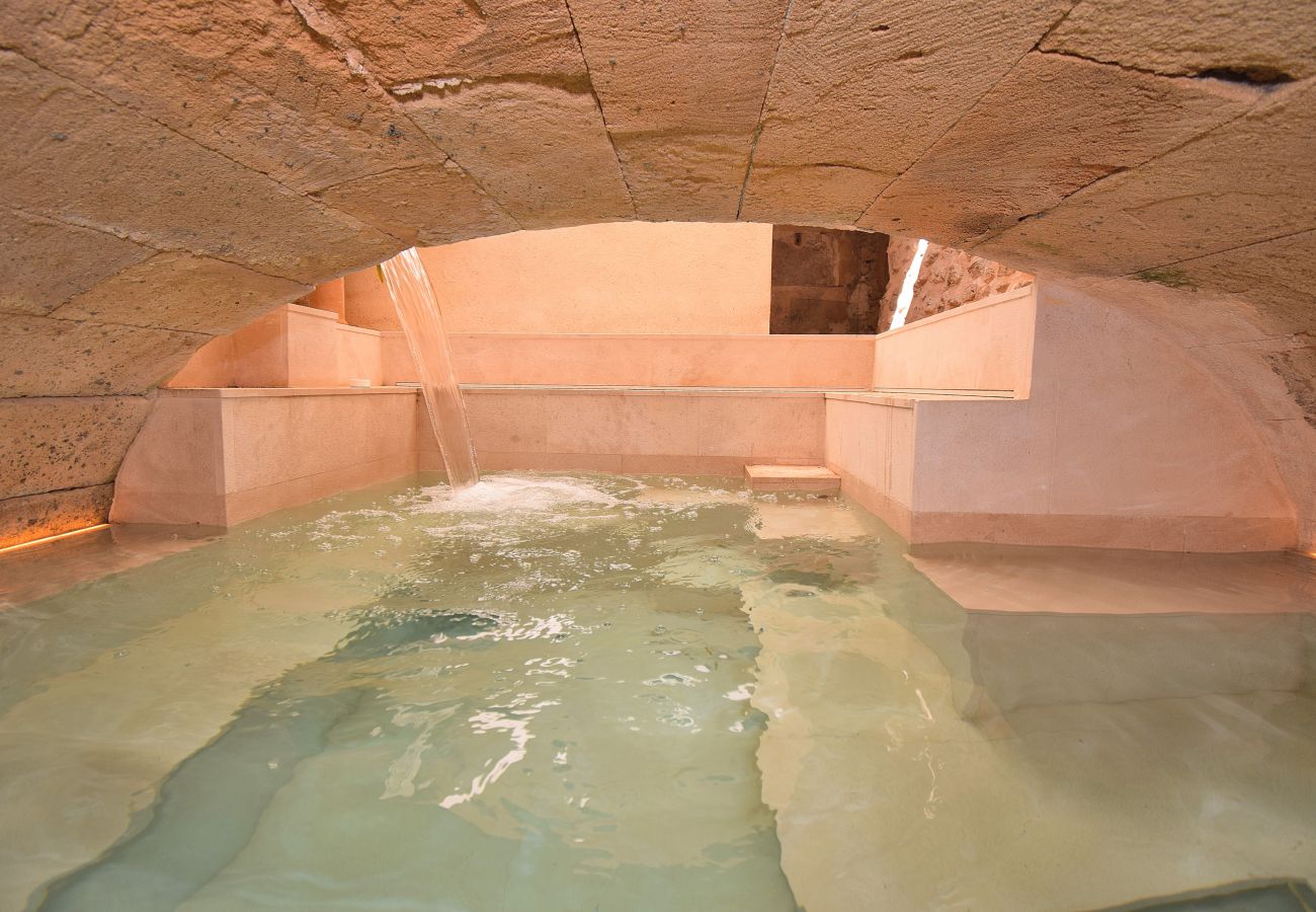 Townhouse in Arta - 252 Casa Alcariot VT/107415 by Mallorca Charme