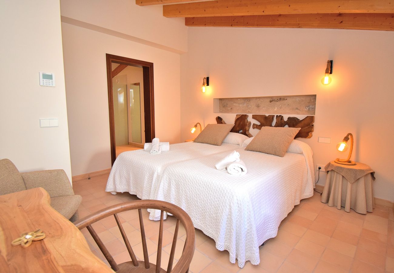Townhouse in Arta - 252 Casa Alcariot VT/107415 by Mallorca Charme