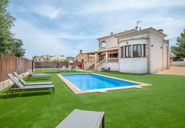 Villa/Dettached house in Sant Llorenç Des Cardassar - Cas Fraus