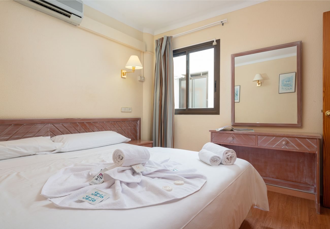 Apartment in Alcudia - Sunset 1 Room Apartment Carlos V