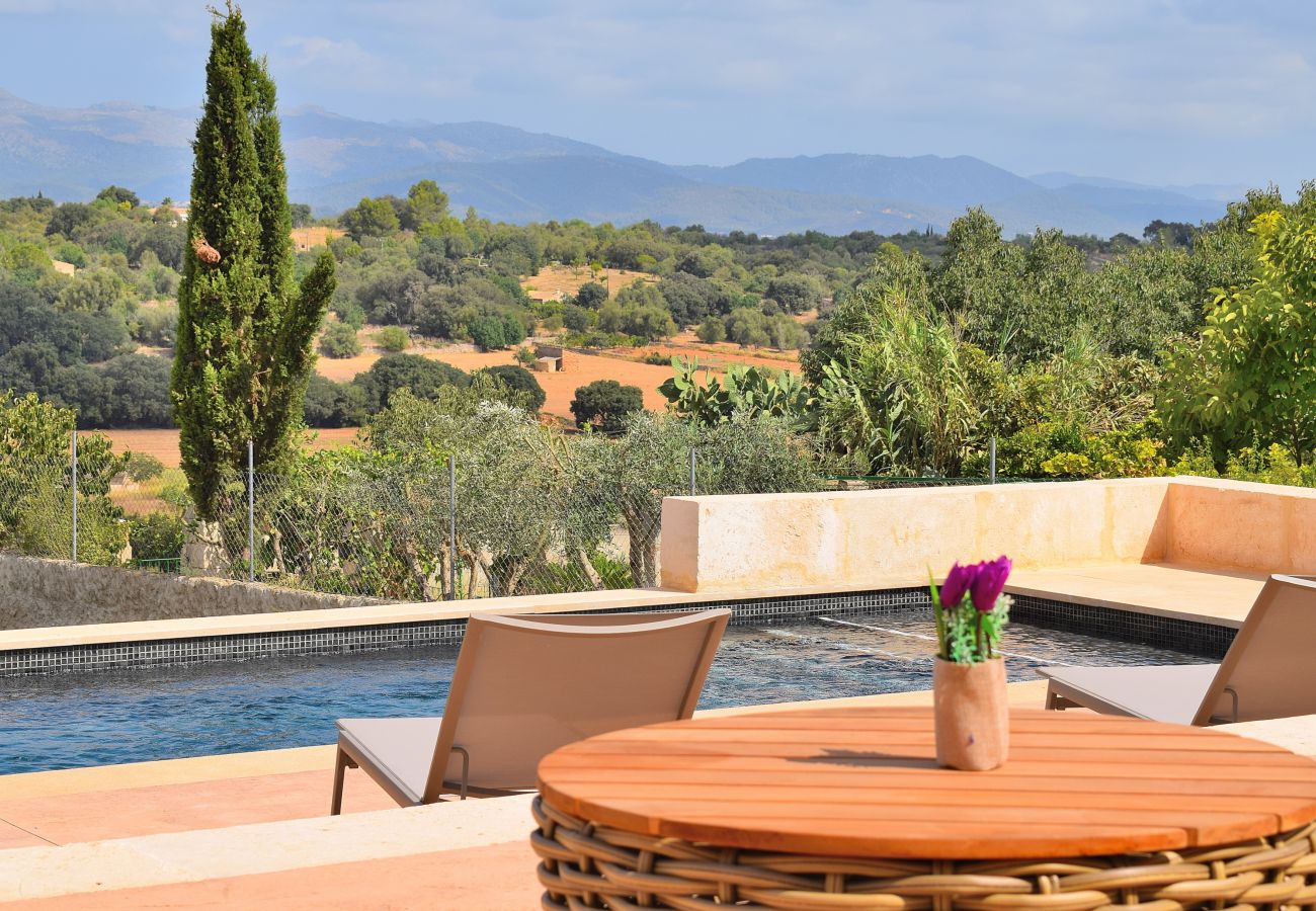 Finca with views, garden and swimming pool