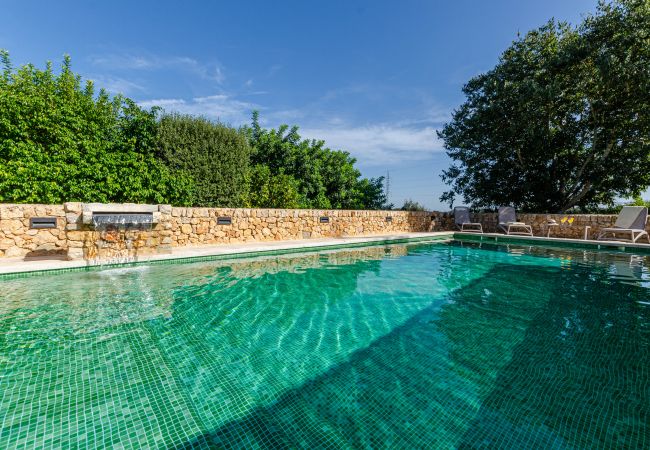 Villa in Campanet - Finca with pool and barbecue, Mata Grossa