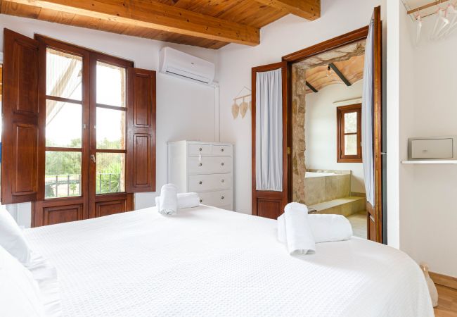 Villa in LLucmajor - YourHouse Can Rosillo Villa in LLucmajor - YourHouse Can Rosillo