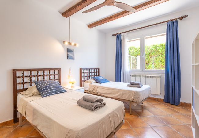 House in Portocolom - Sa Caseta Serra House in Portocolom - Sa Caseta Serra