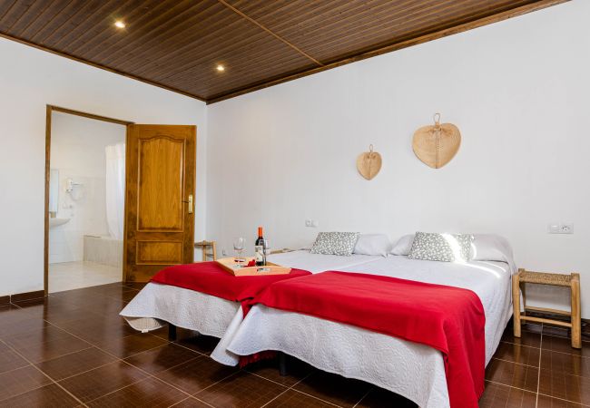 Apartment in Inca - Agroturismo El Limonar 3, YourHouse