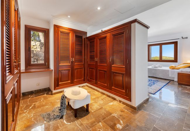 Villa in Pollensa / Pollença - Luxury Villa EL VILA 133 Ref. VP88 Villa in Pollensa / Pollença - Luxury Villa EL VILA 133 Ref. VP88